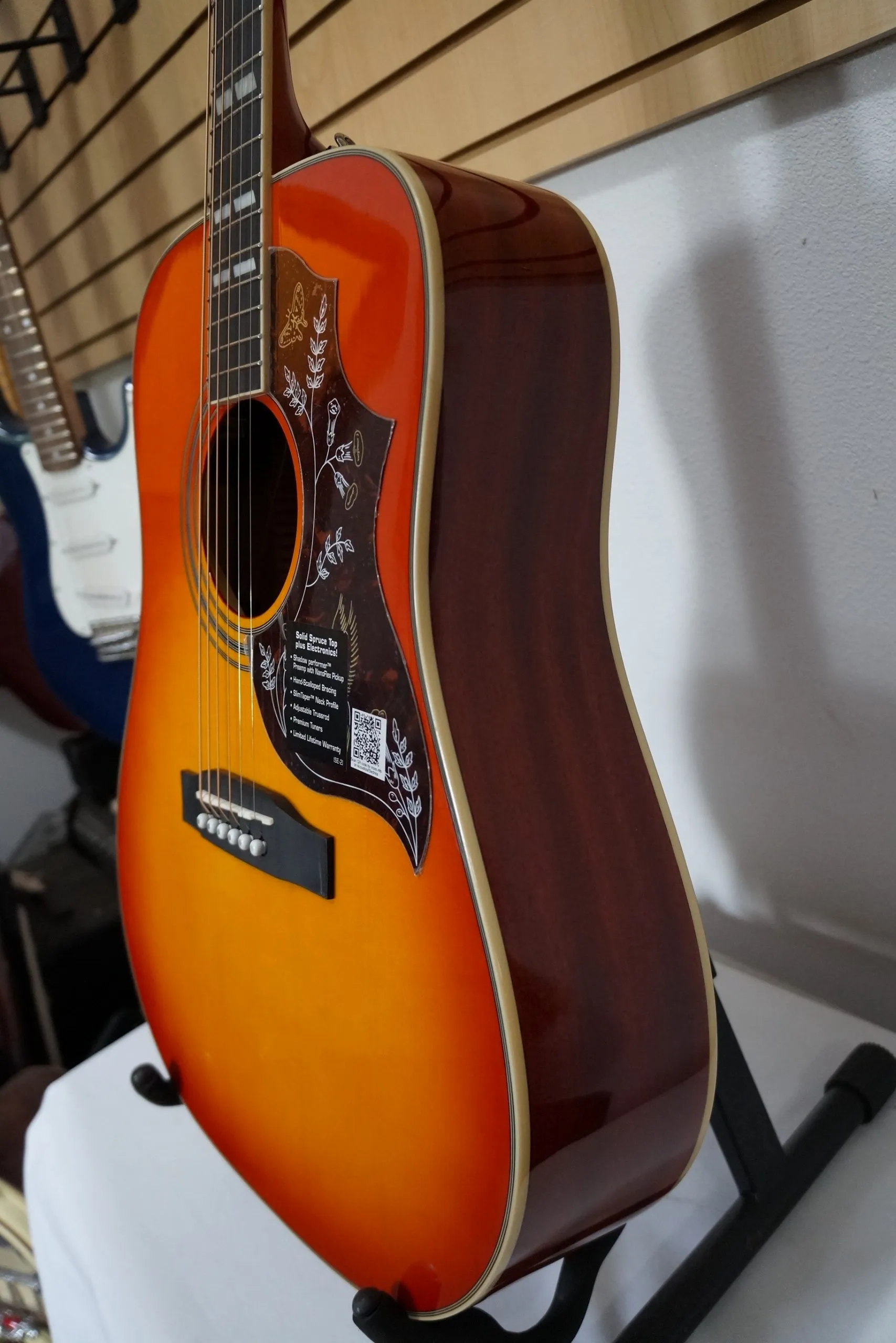 Epiphone Hummingbird PRO