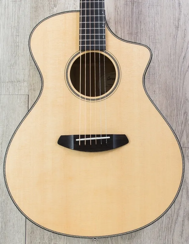 Breedlove Oregon Concert CE