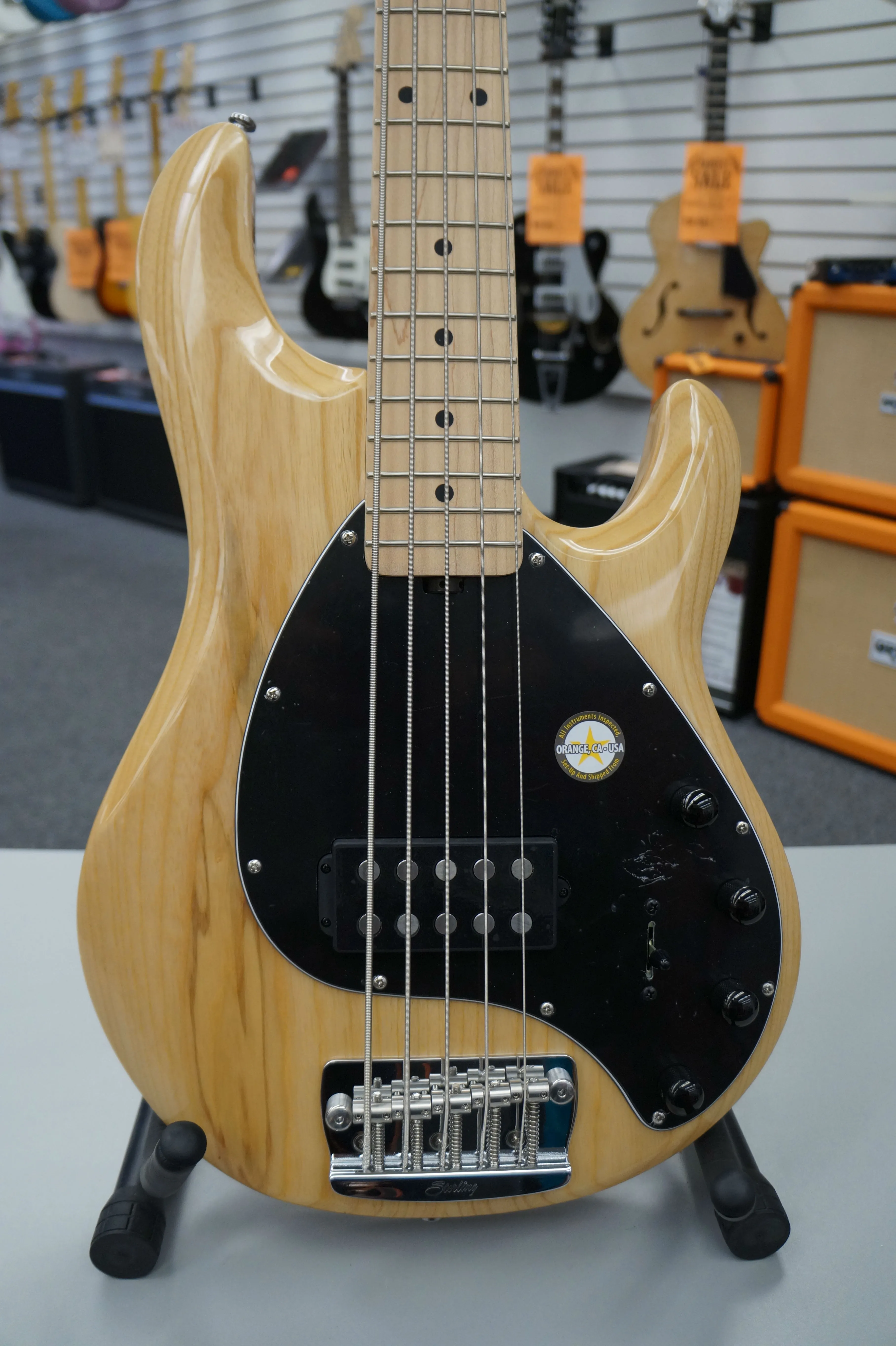 Sterling by Music Man RAY35-NT