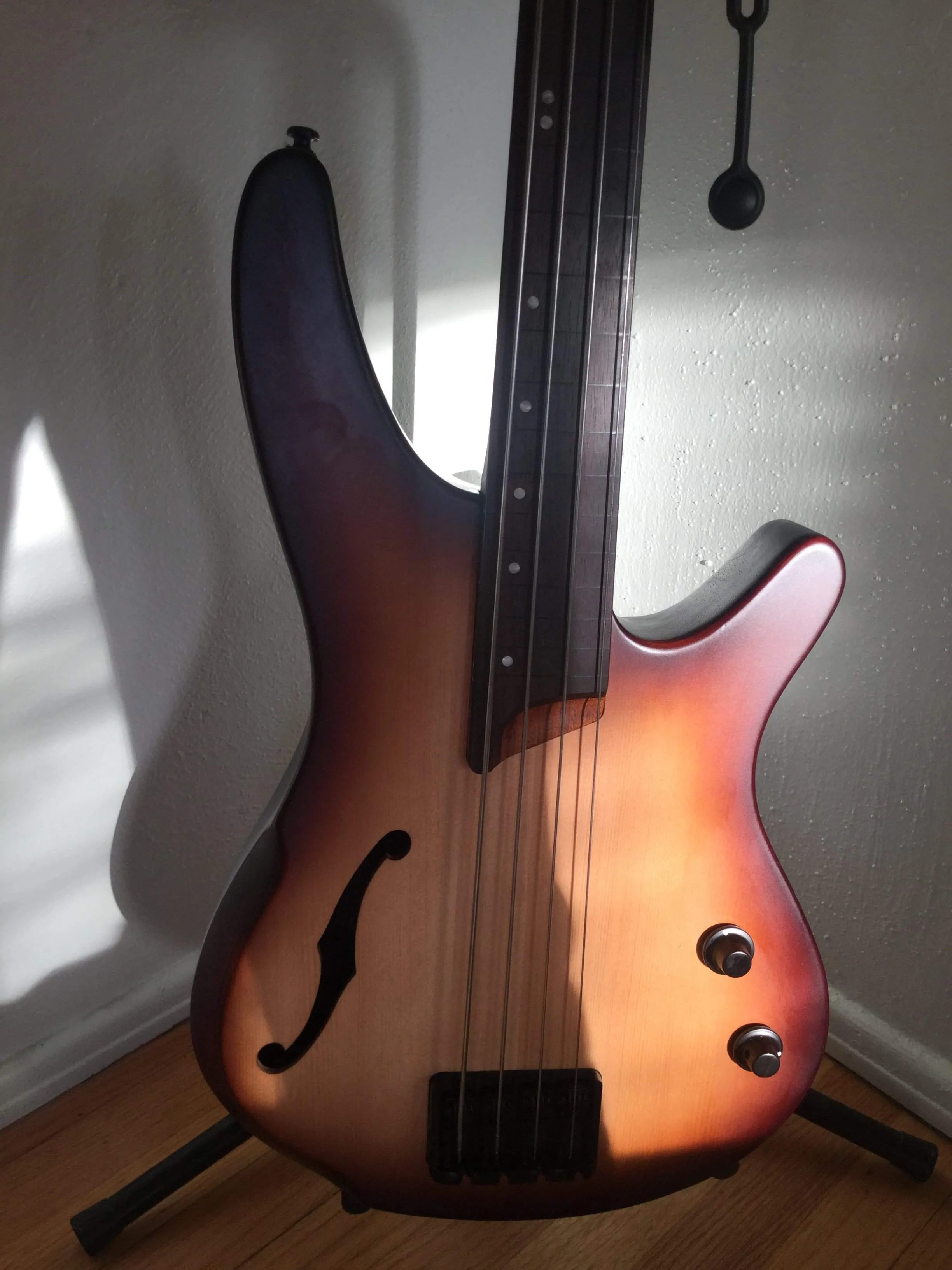Ibanez SRH500F Bass