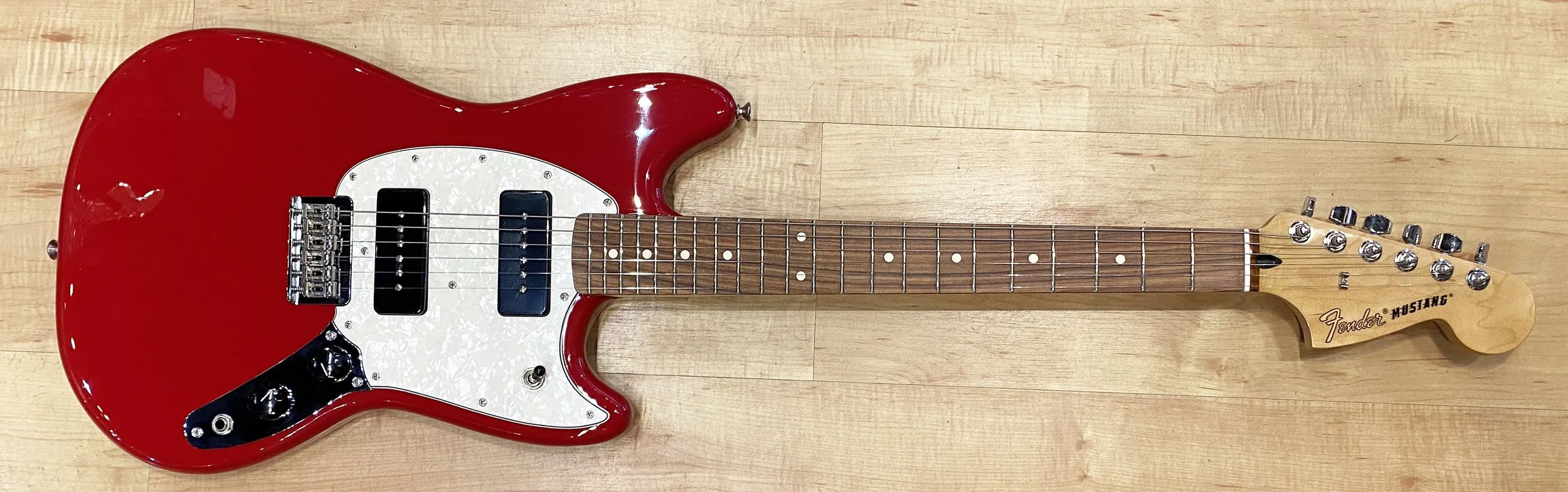 Fender Mustang 90