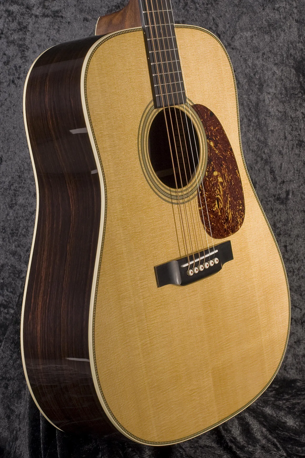 Martin HD-28