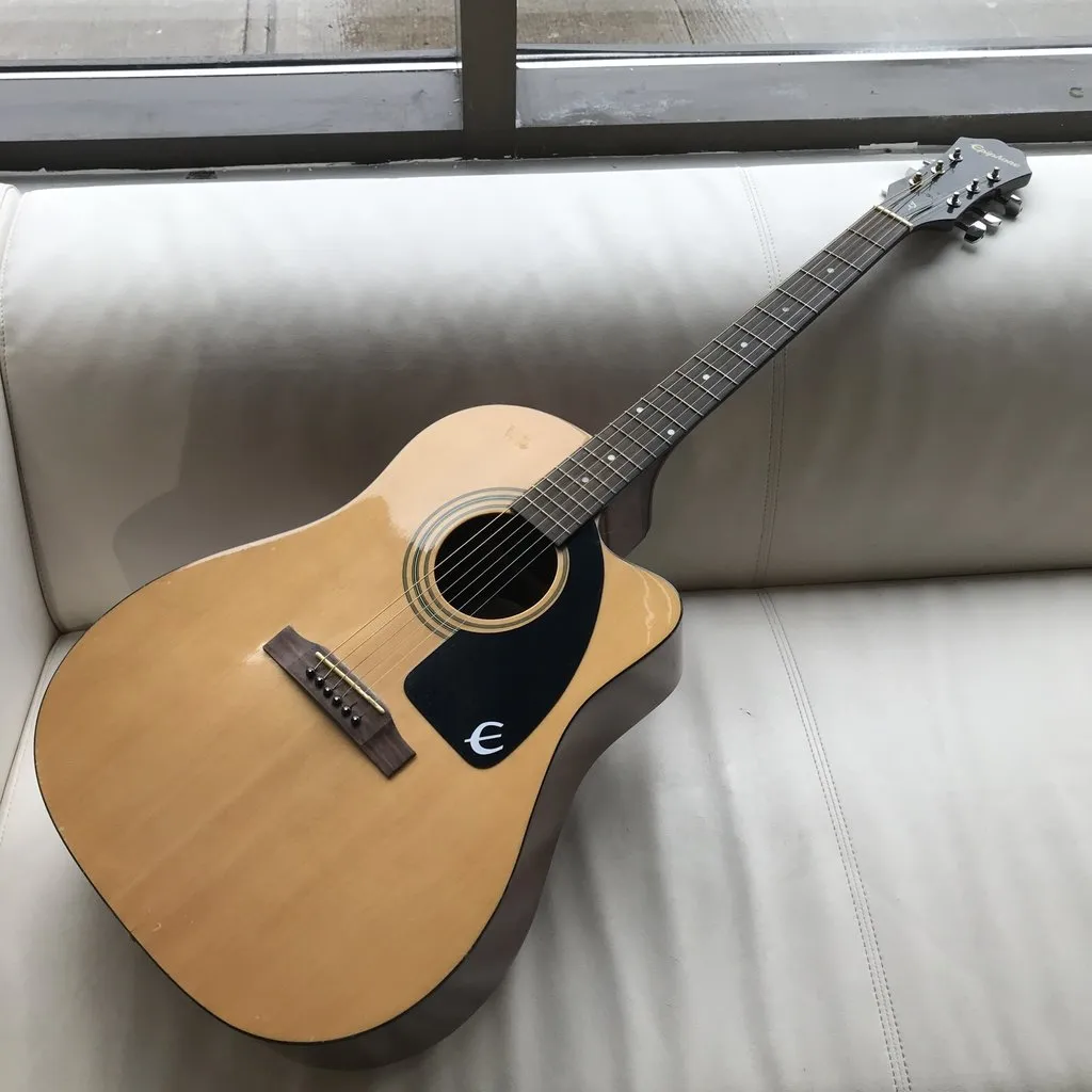 Epiphone AJ-100CE