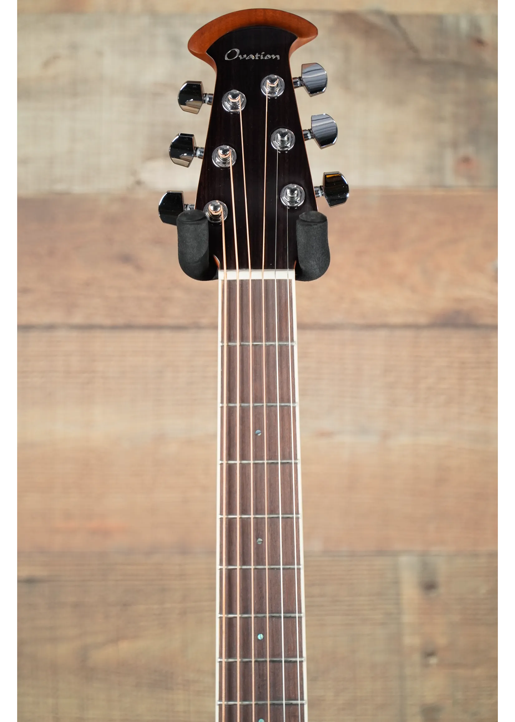 Ovation Celebrity Standard CS24P-FKOA