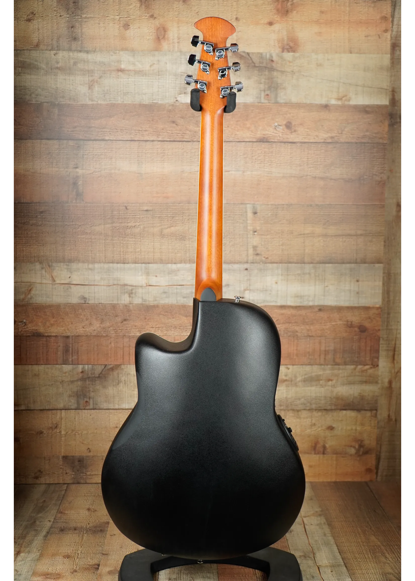 Ovation Celebrity Standard CS24P-FKOA