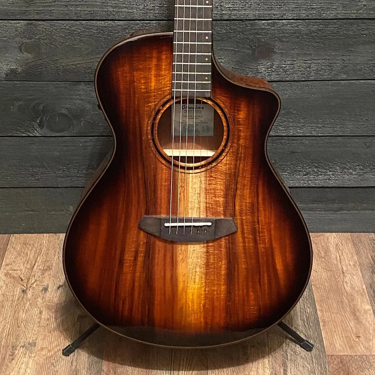 Breedlove Pursuit Concert Koa