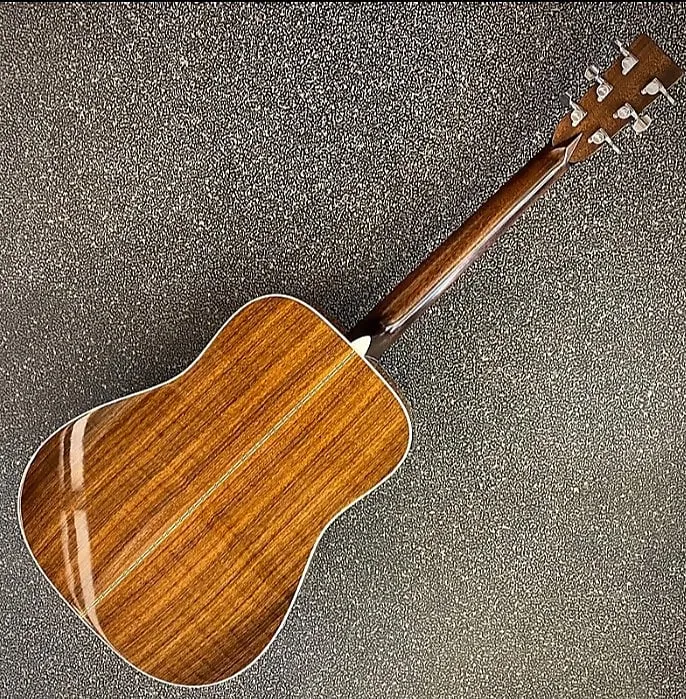 Martin Standard Series D-28