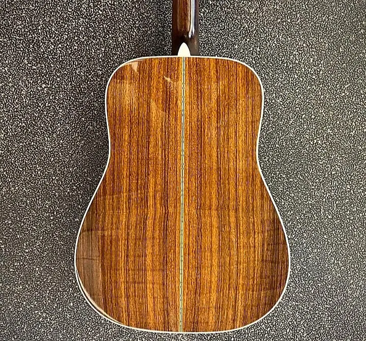 Martin Standard Series D-28