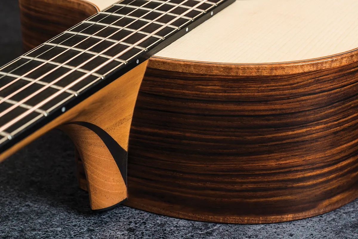 Lowden S-35 12 Fret Acoustics