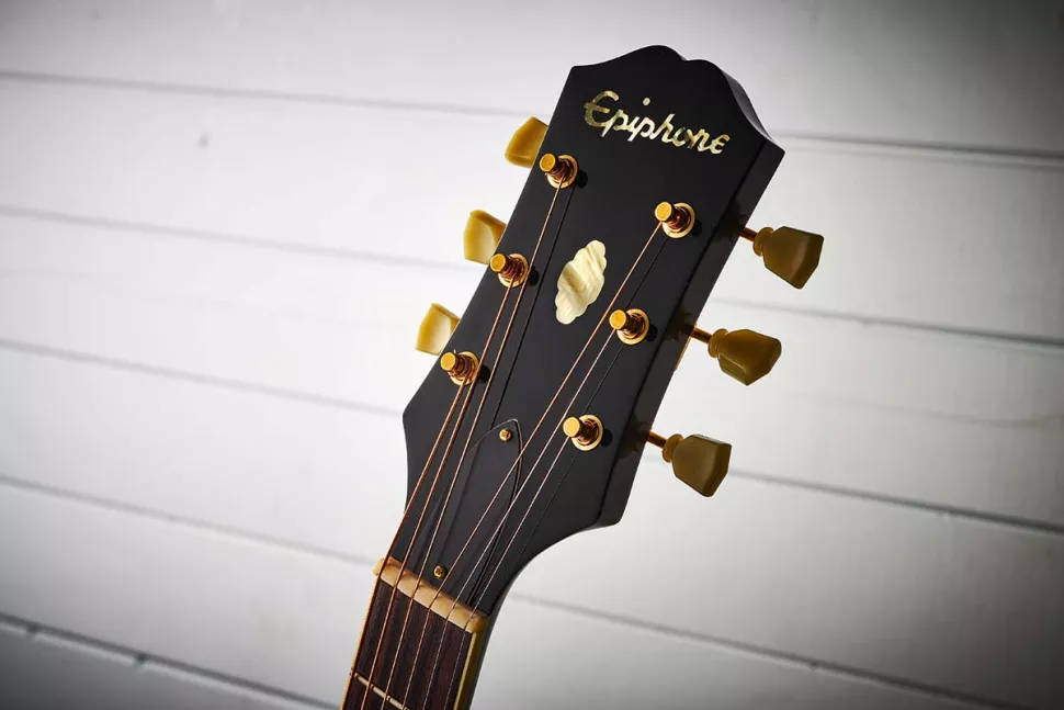 Epiphone FT-110 Frontier