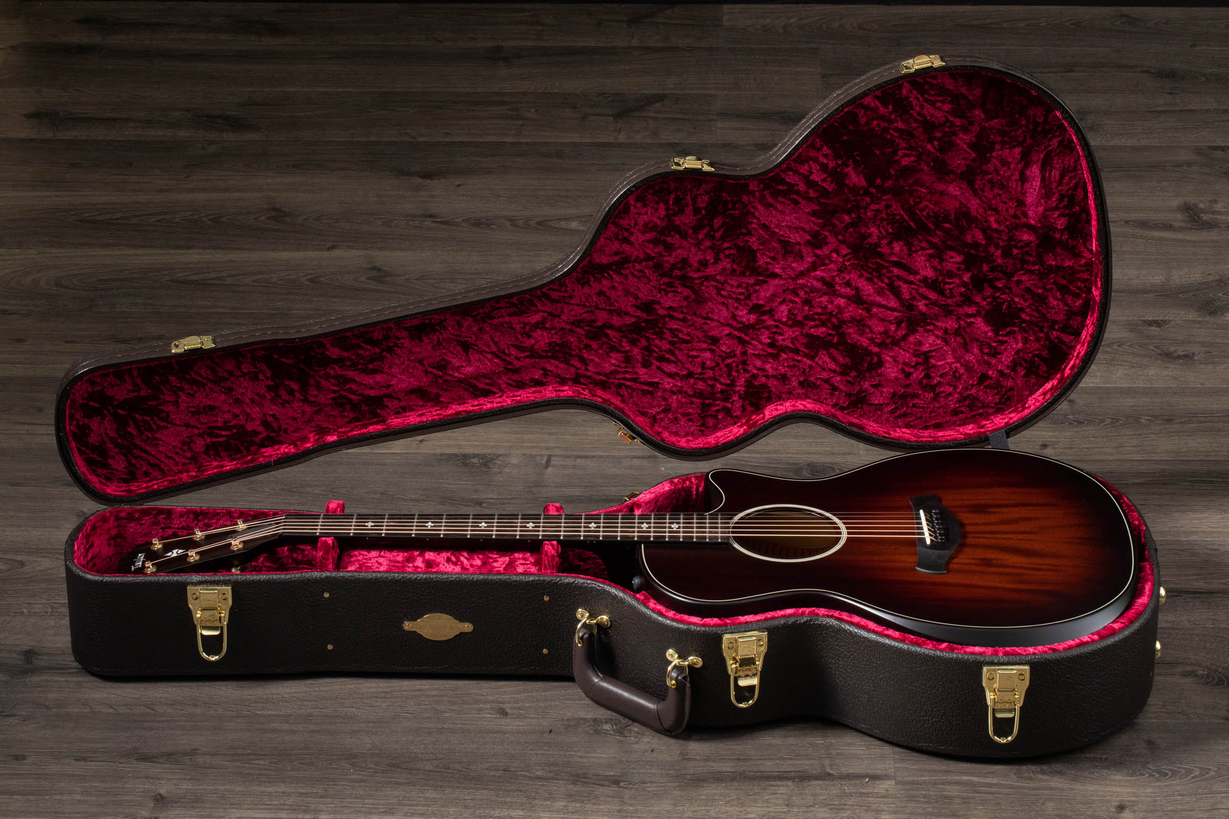Taylor Builder’s Edition 324ce