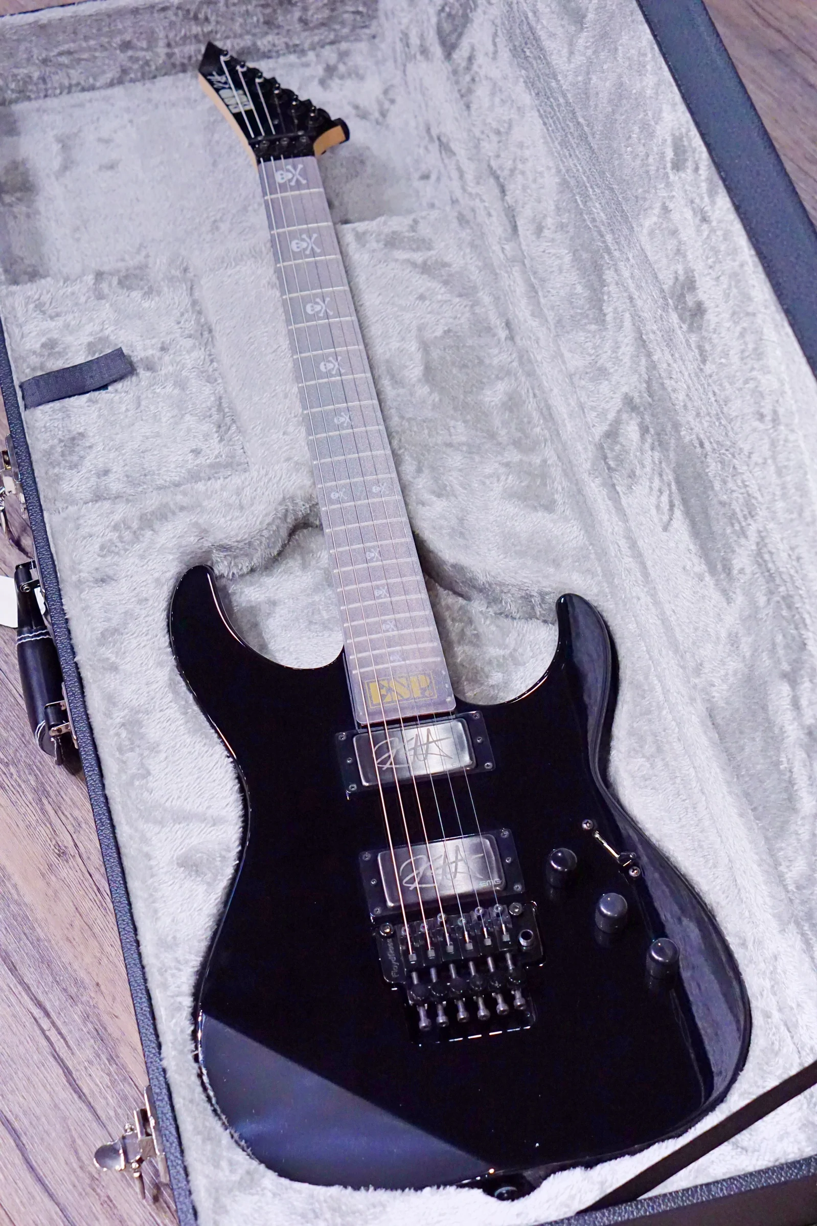 ESP Kirk Hammett Signature KH-2