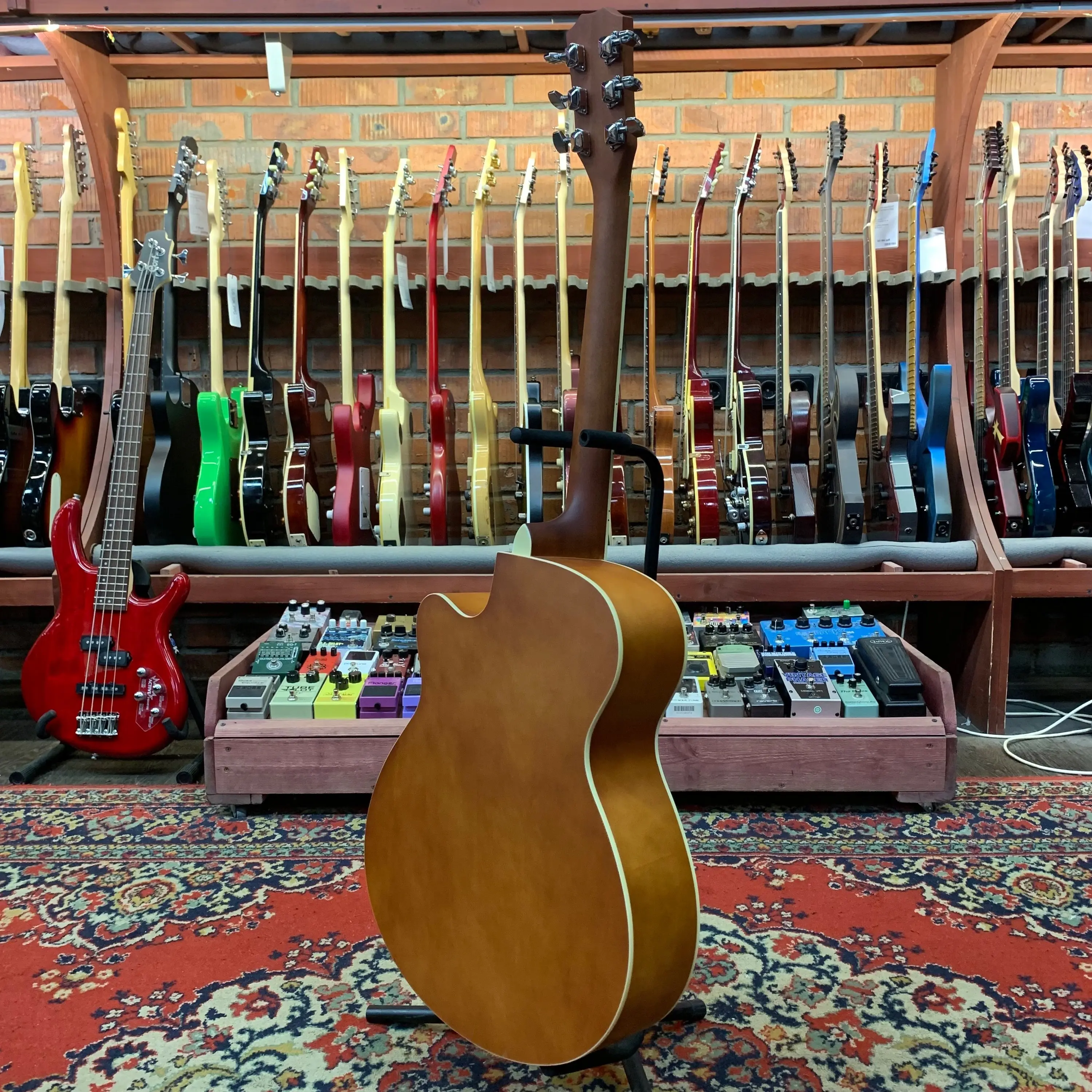 Изображение №12