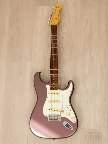 Электрогитара Fender Hybrid 60s Stratocaster SSS Burgundy Mist w/case Japan 2020
