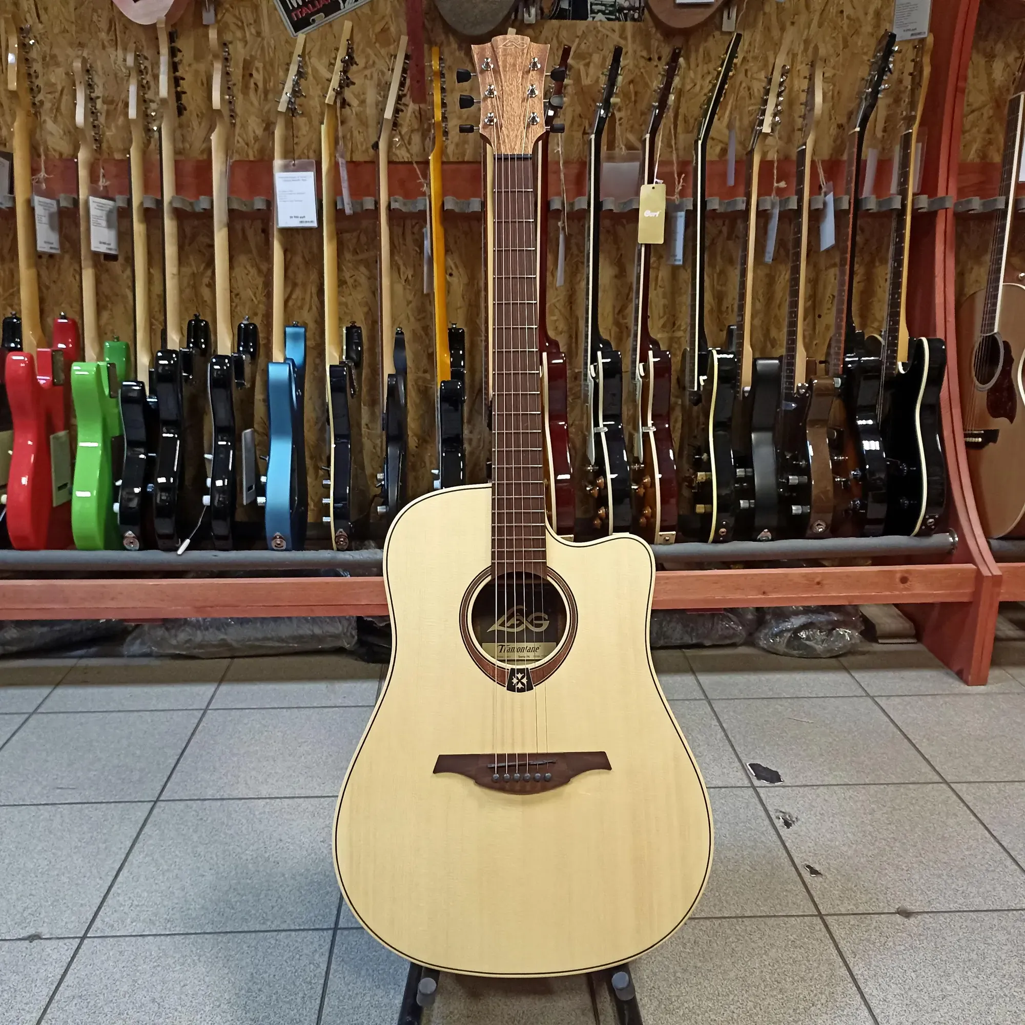 Изображение №5