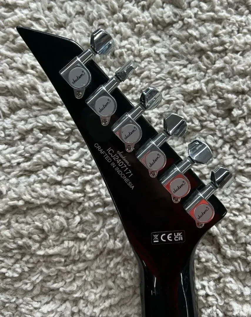 Изображение №6