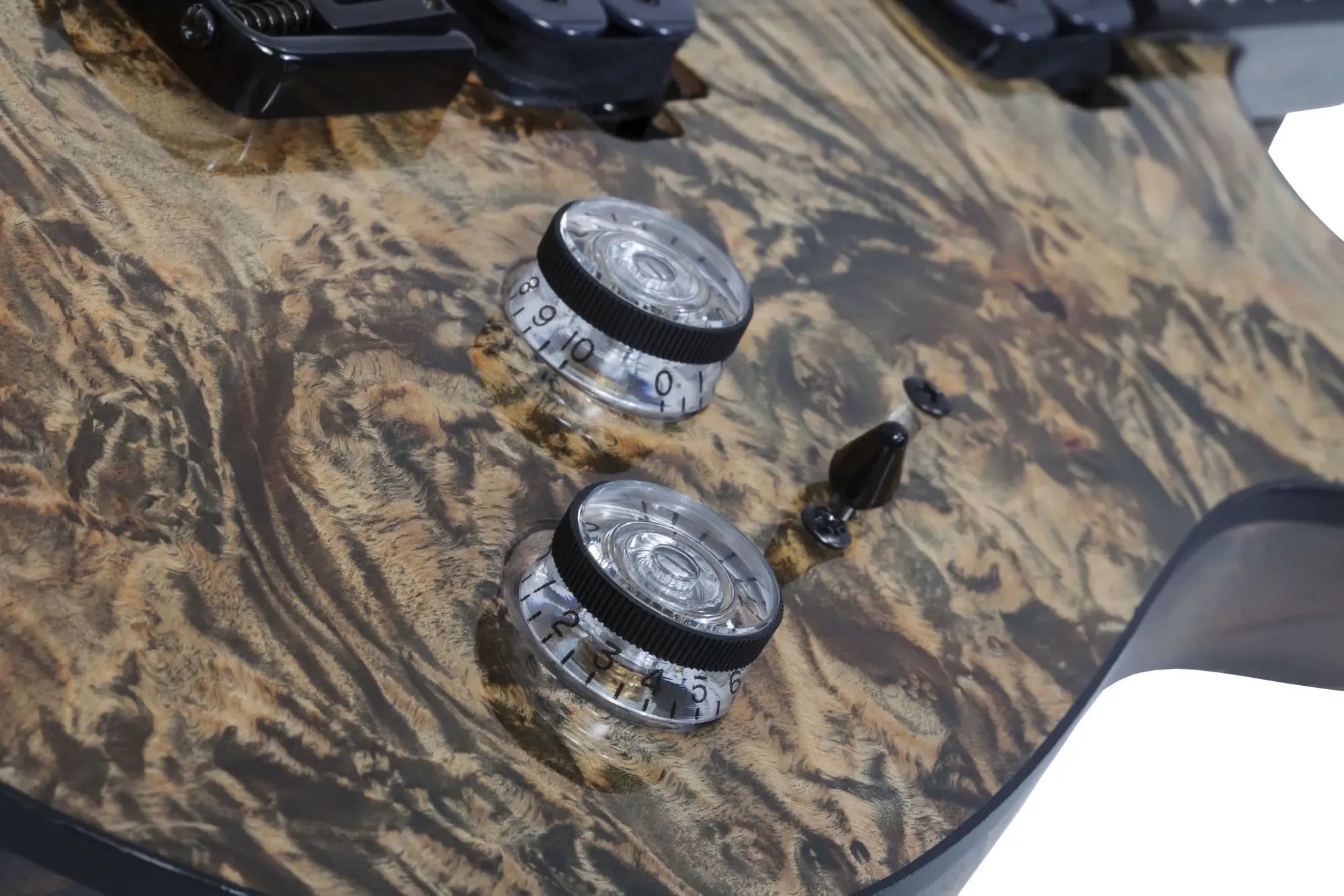 Изображение №7