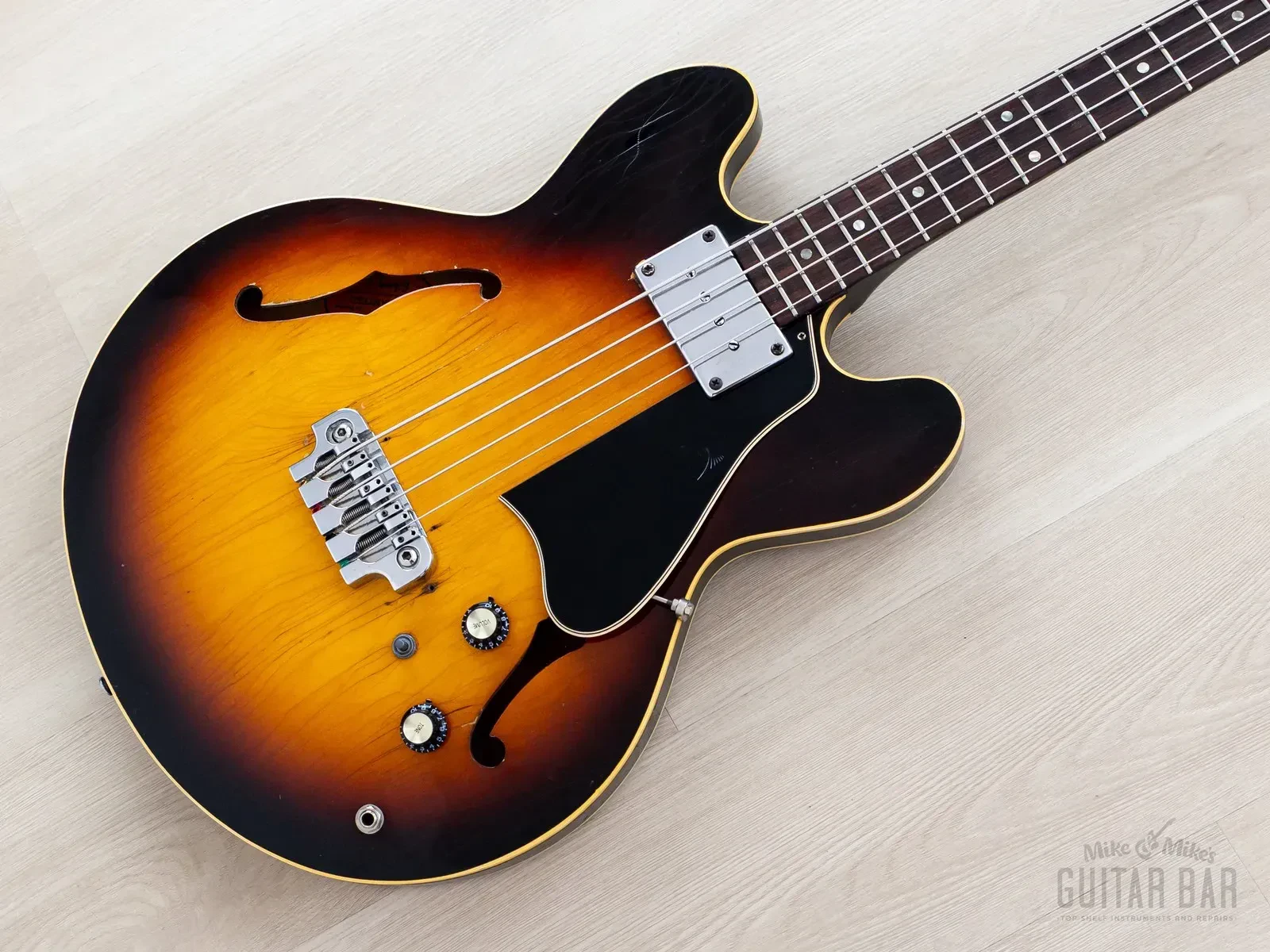 1968 Gibson EB-2 Vintage Semi-Hollow Short Scale Bass Sunburst w/ Case