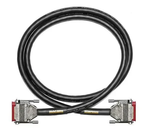 Коммутационный кабель Mogami Gold AES TD DB25-DB25-02 Black 0.6 м