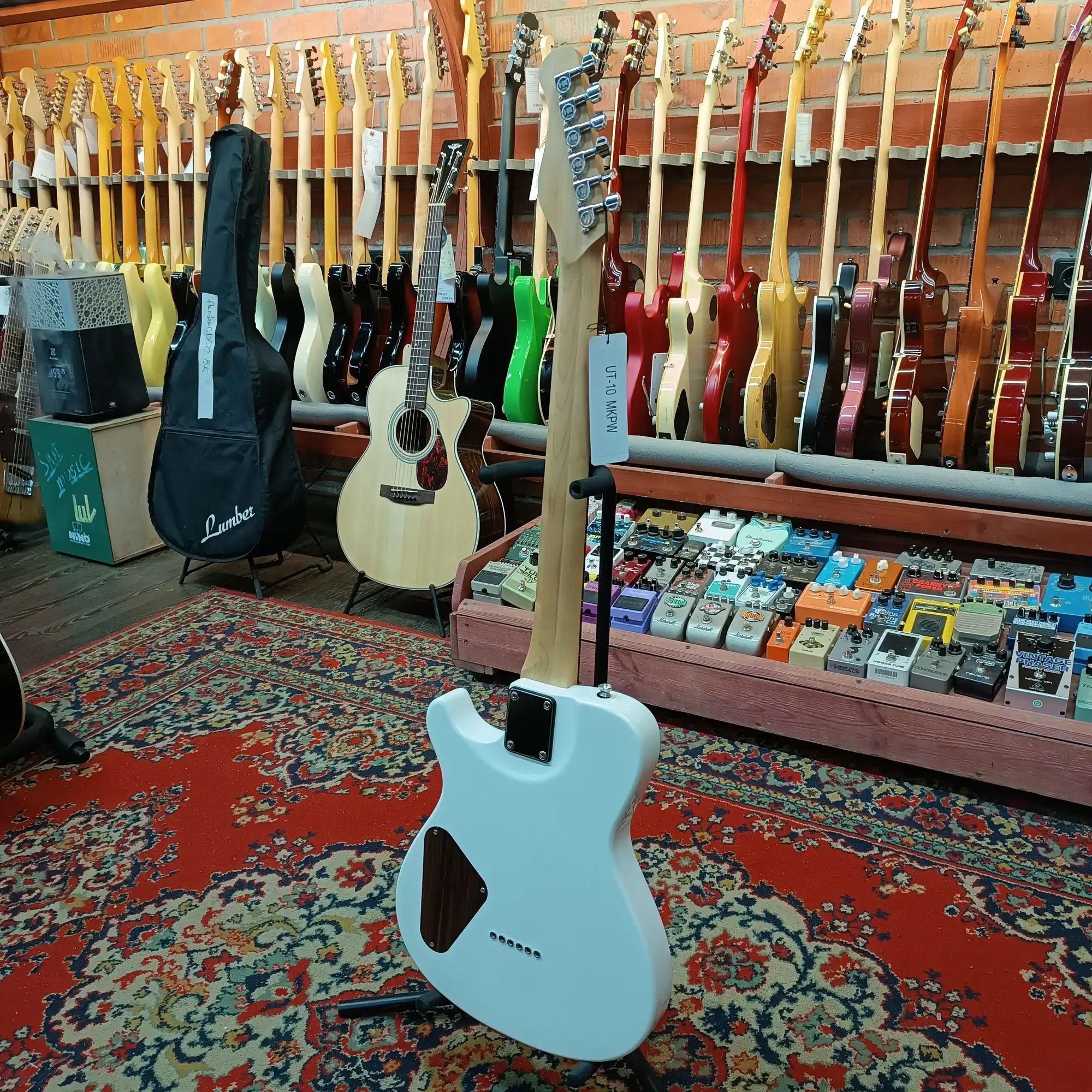 Изображение №12