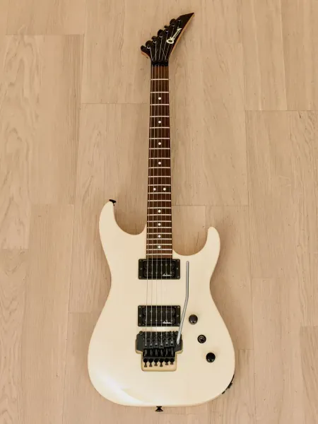 Электрогитара Charvel DK-065 HH Snow White w/gigbag Japan 1989