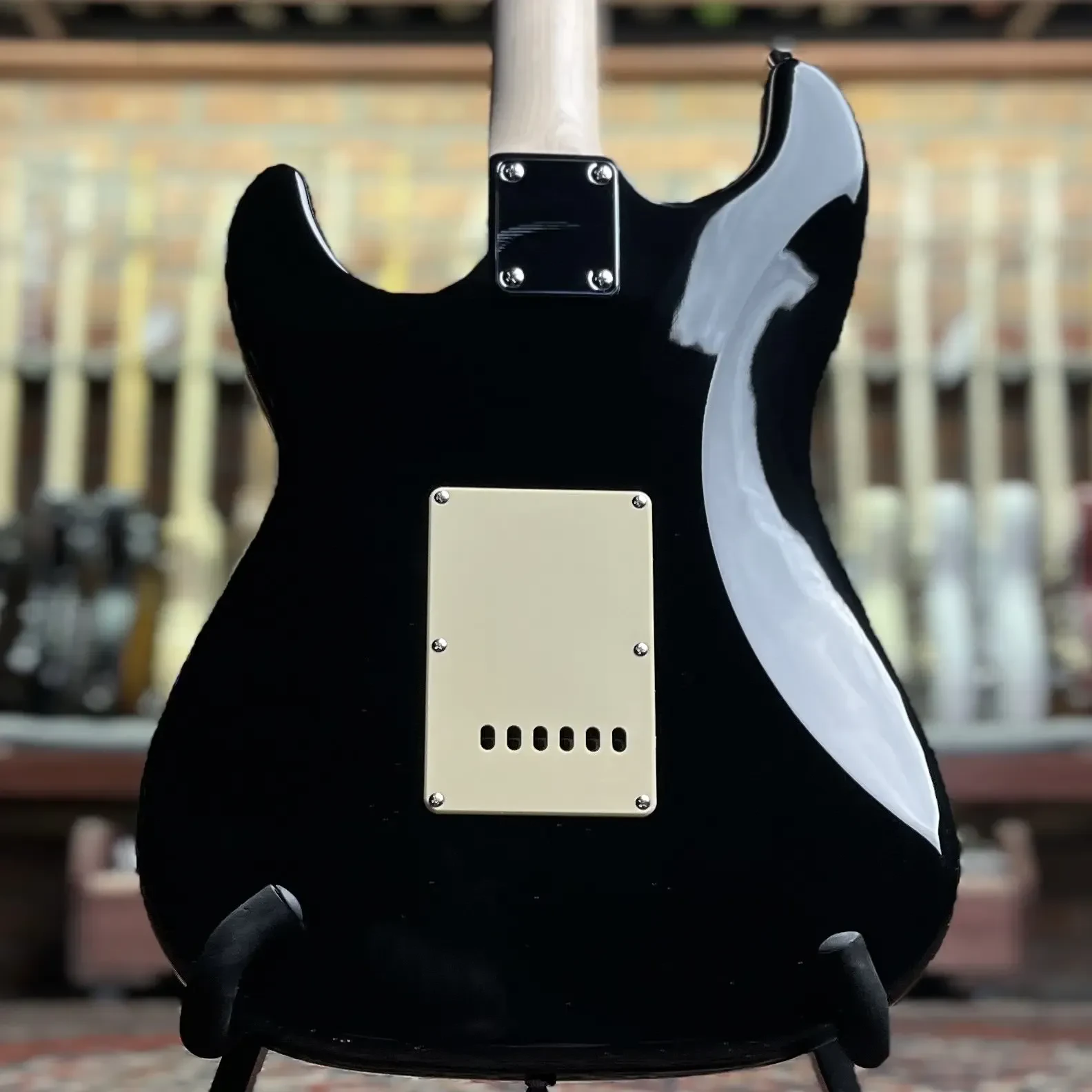 Изображение №8