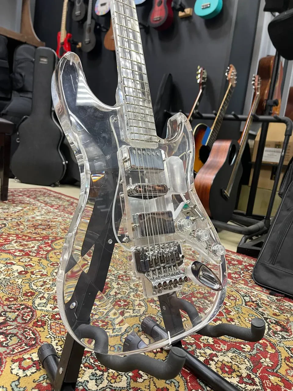 Изображение №4