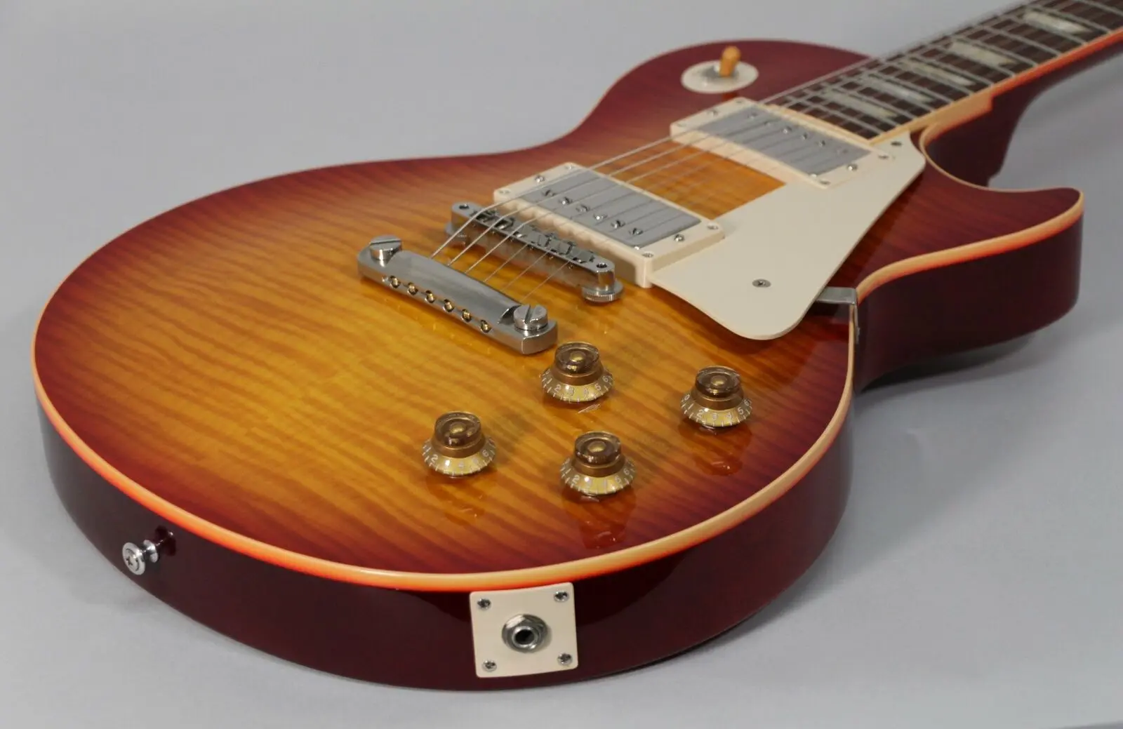 Изображение №6