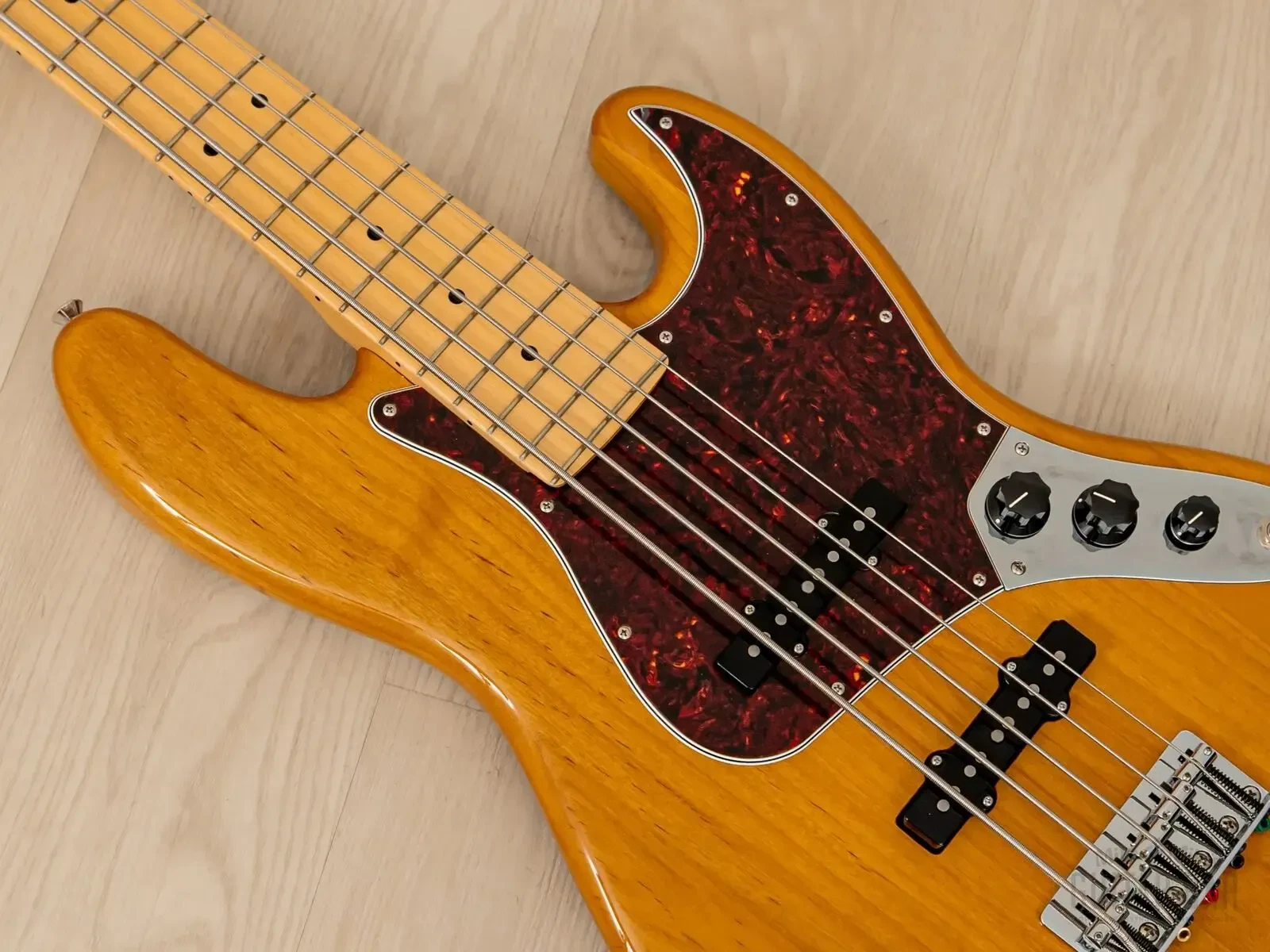 Изображение №6