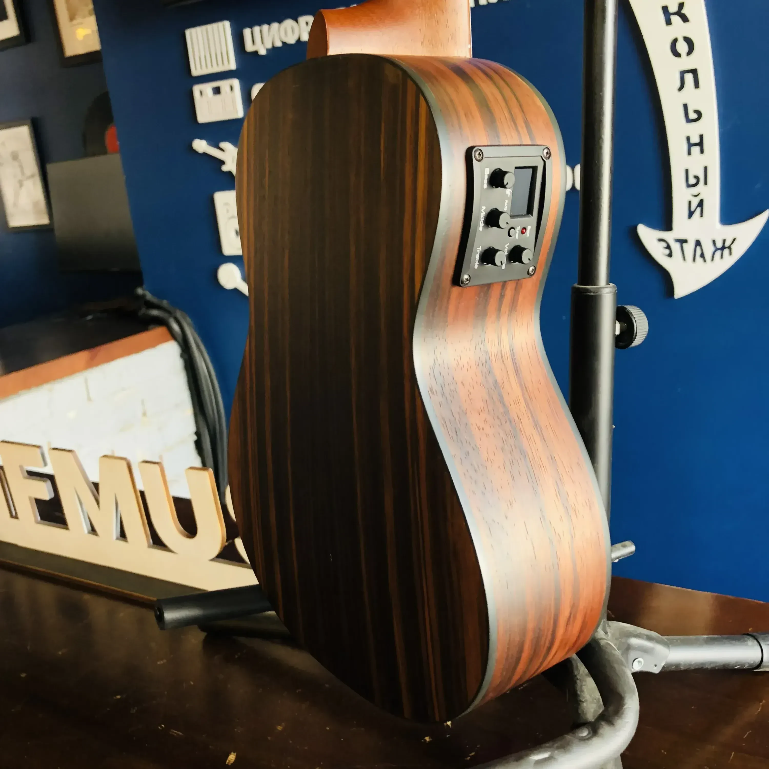 Изображение №12