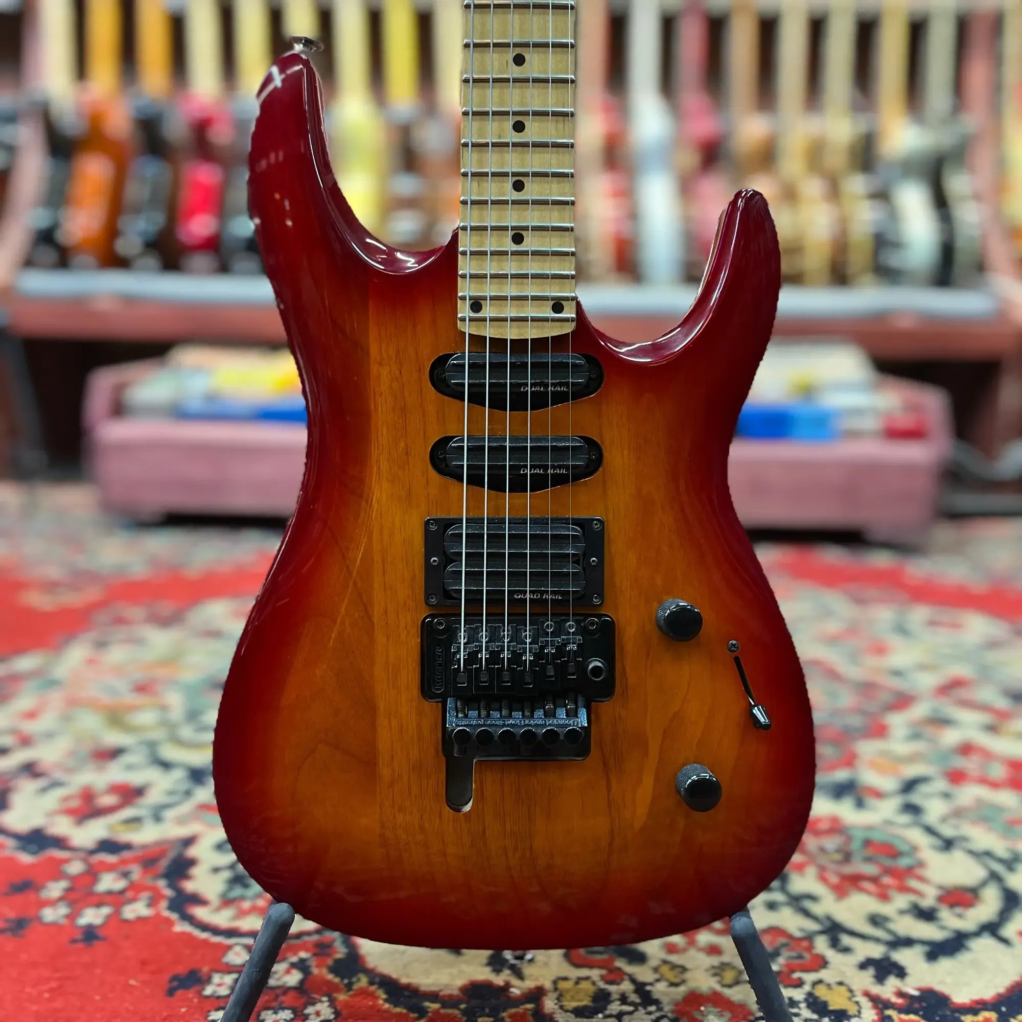 Электрогитара Kramer Striker HSS Sunburst Korea 1990's