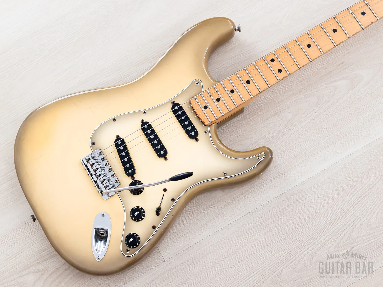 1979 Fender Stratocaster Vintage Guitar w/ Lollar Pickups, Stainless Frets, Case