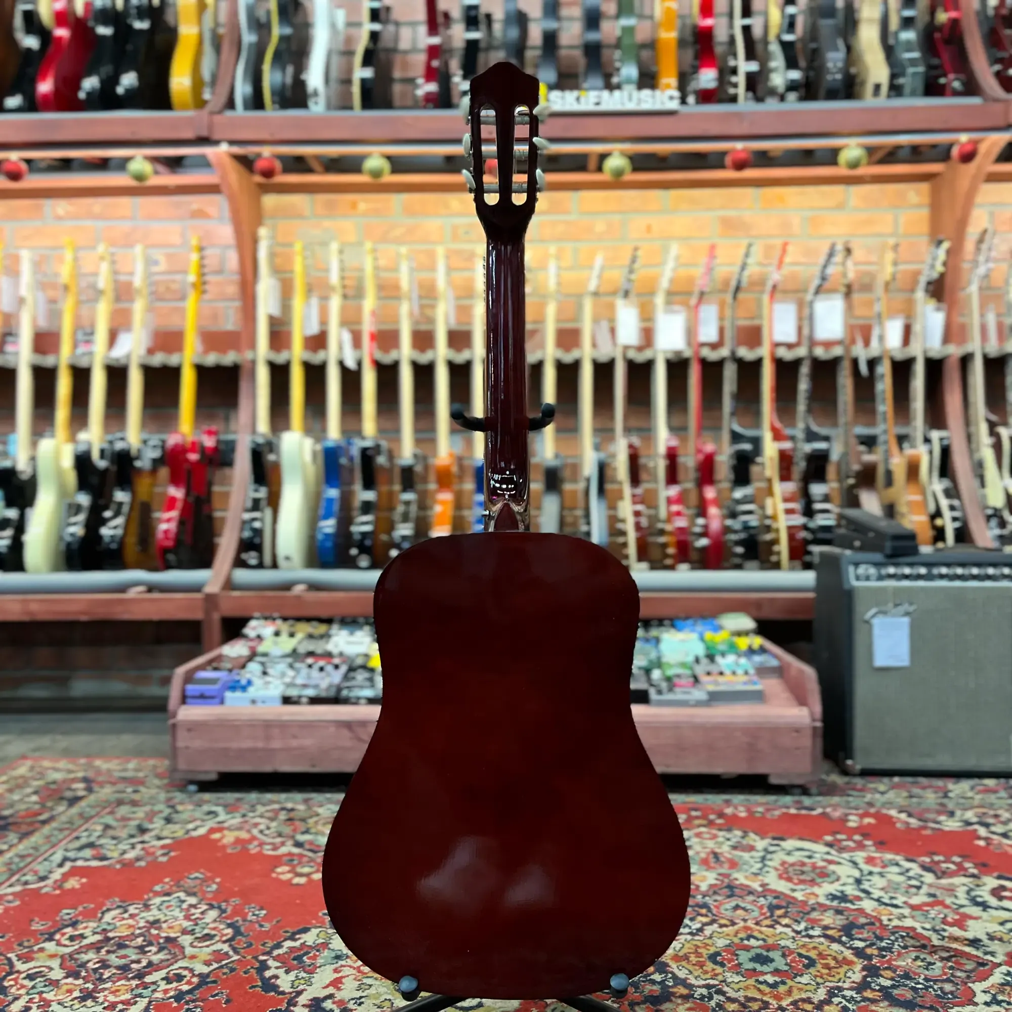 Изображение №6