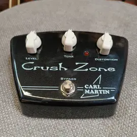 Педаль эффектов для электрогитары Crush Zone Carl Martin Distortion Fuzz China 2000's