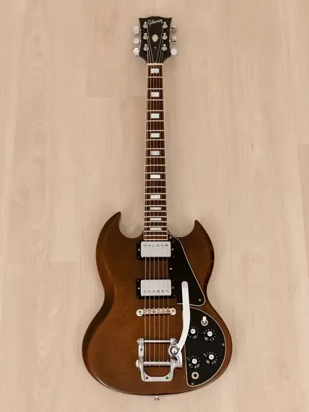 Электрогитара Gibson SG Deluxe HH Walnut w/case USA 1971