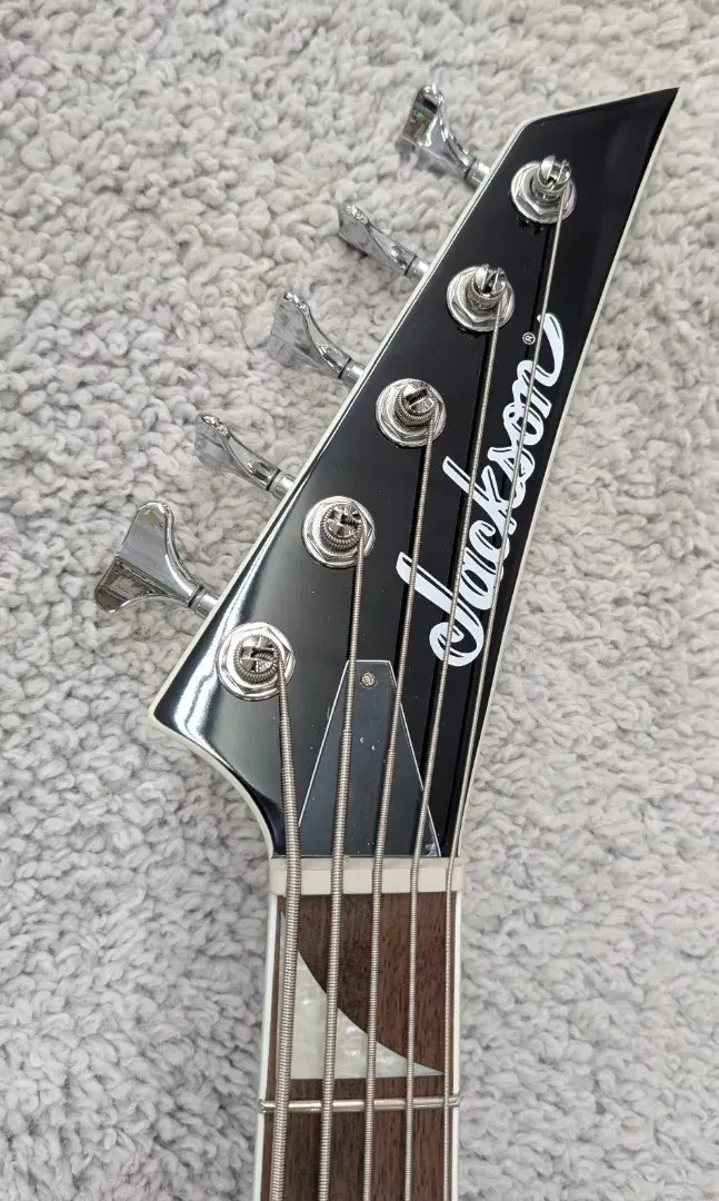 Изображение №6