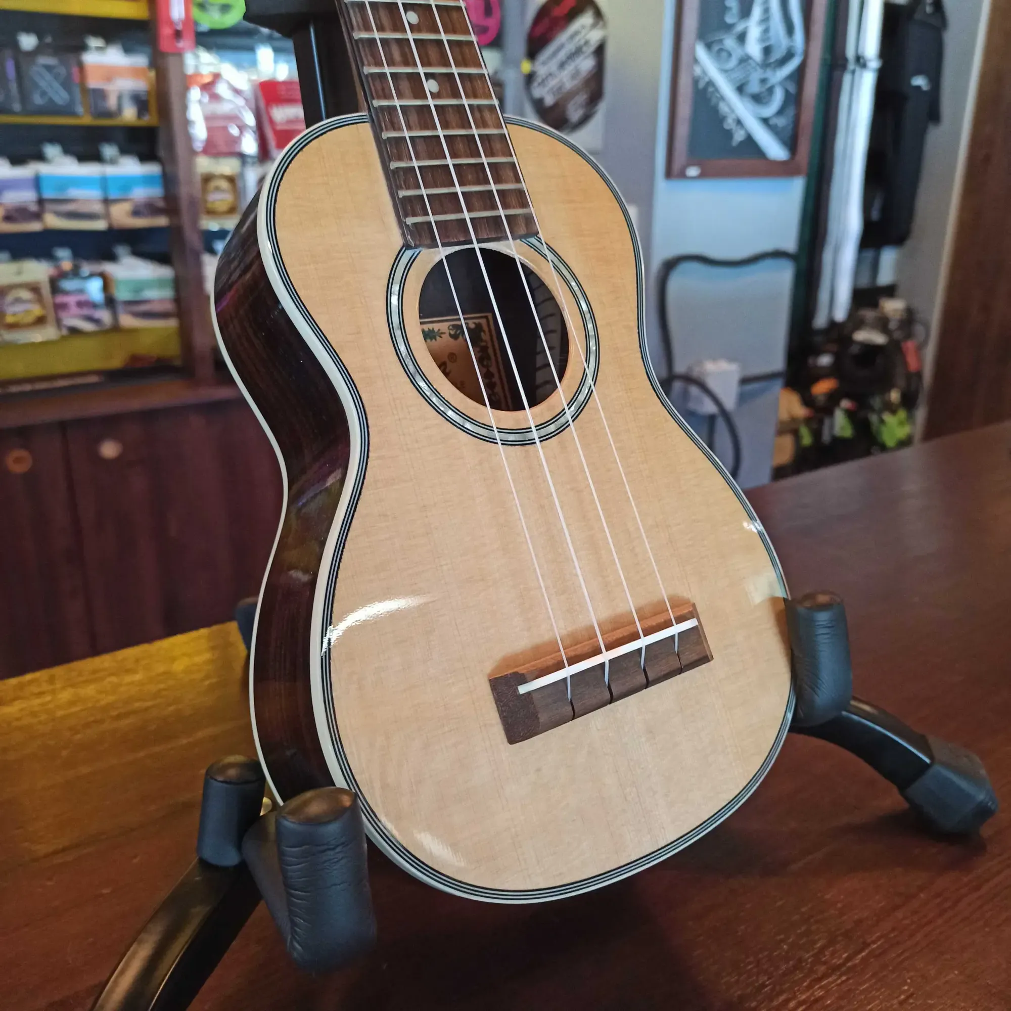 Изображение №11