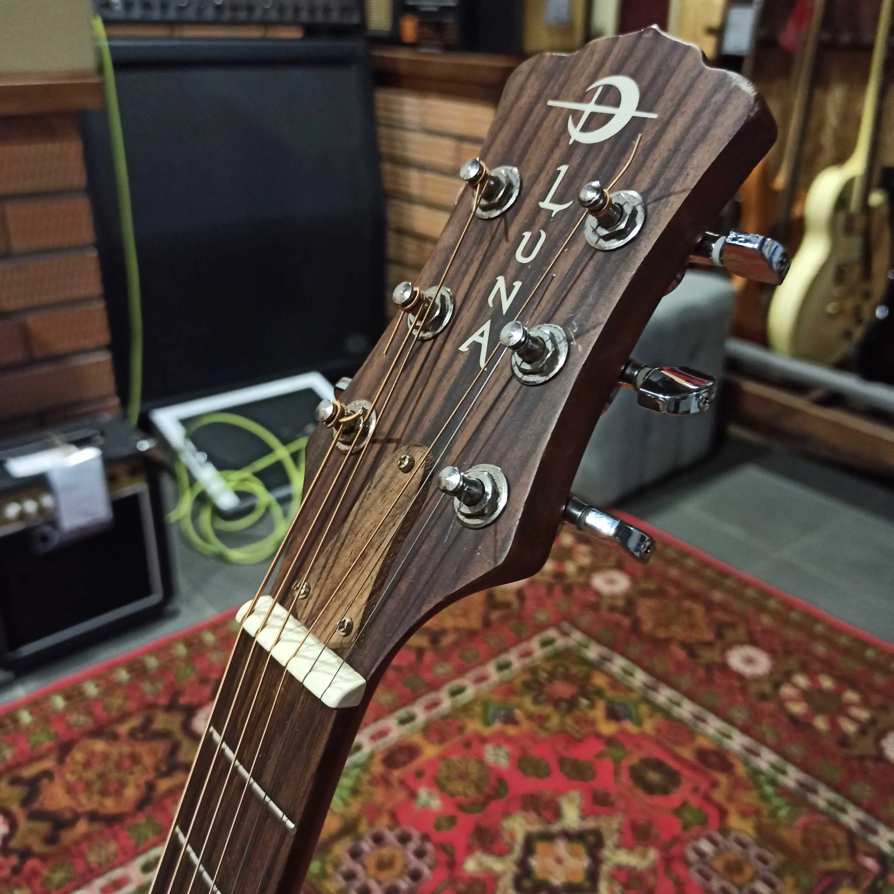 Изображение №6