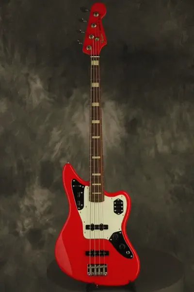Бас-гитара Fender Jaguar Bass Hot Rod Red Japan 2005 w/case