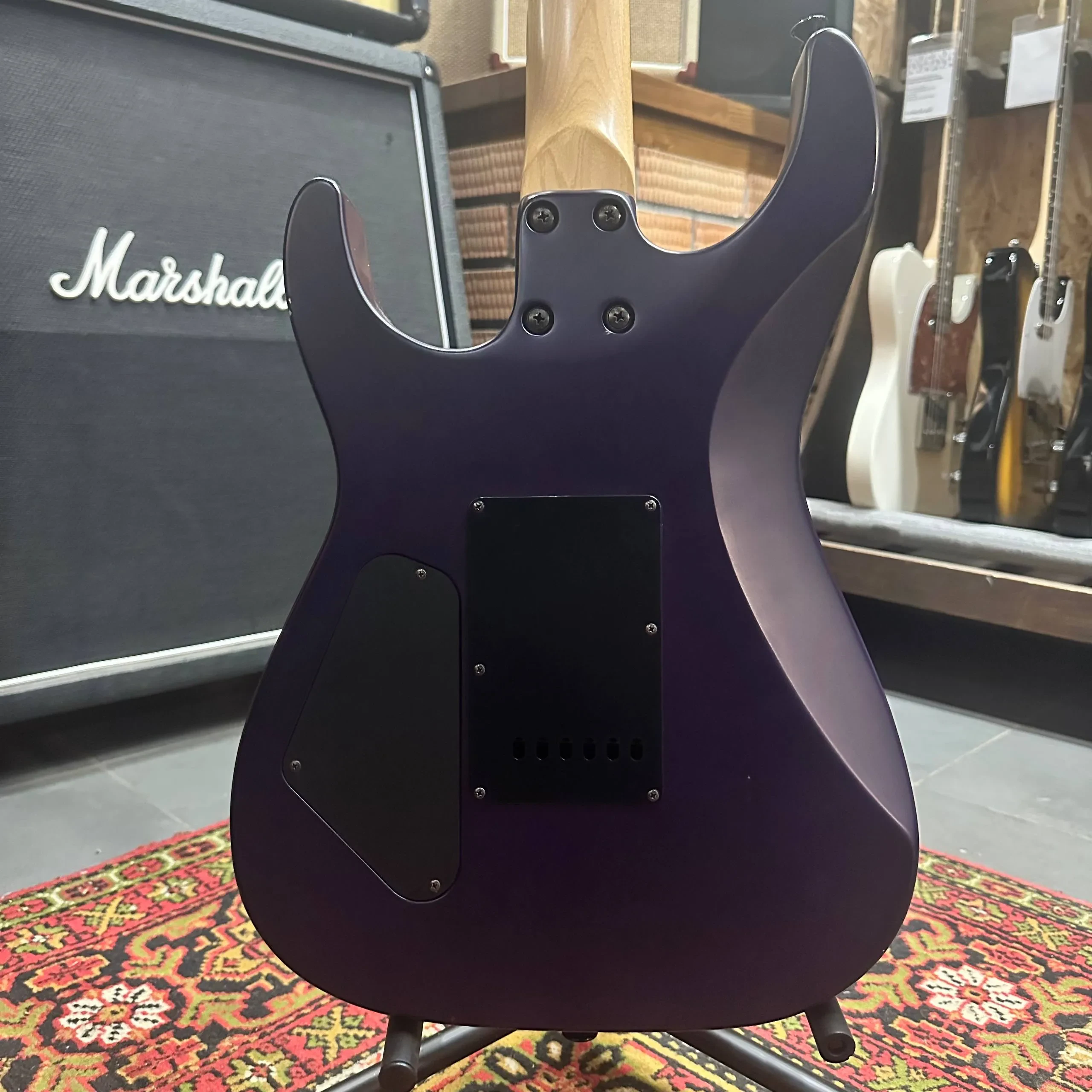 Изображение №10