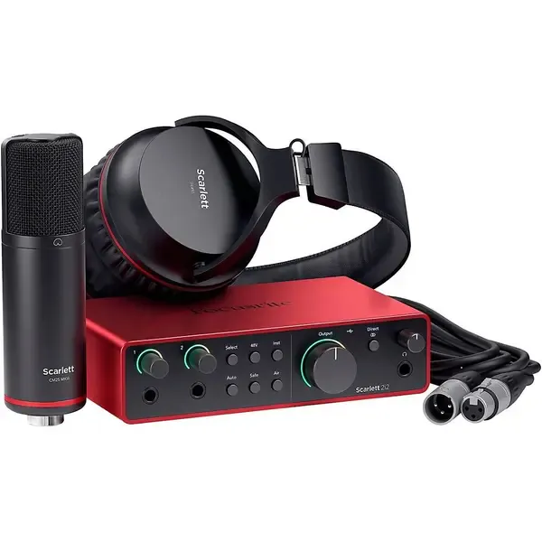 Внешняя звуковая карта Focusrite Scarlett 2i2 Studio Pack (Gen 4) с микрофоном и  наушниками