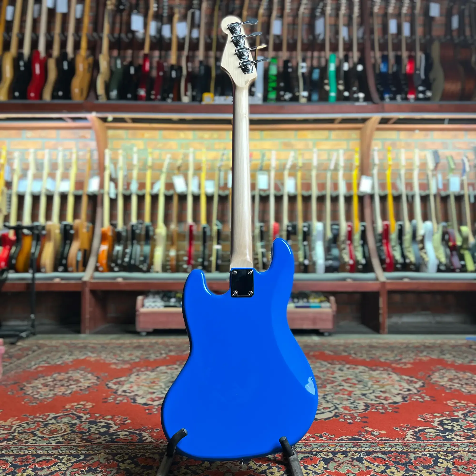 Изображение №4