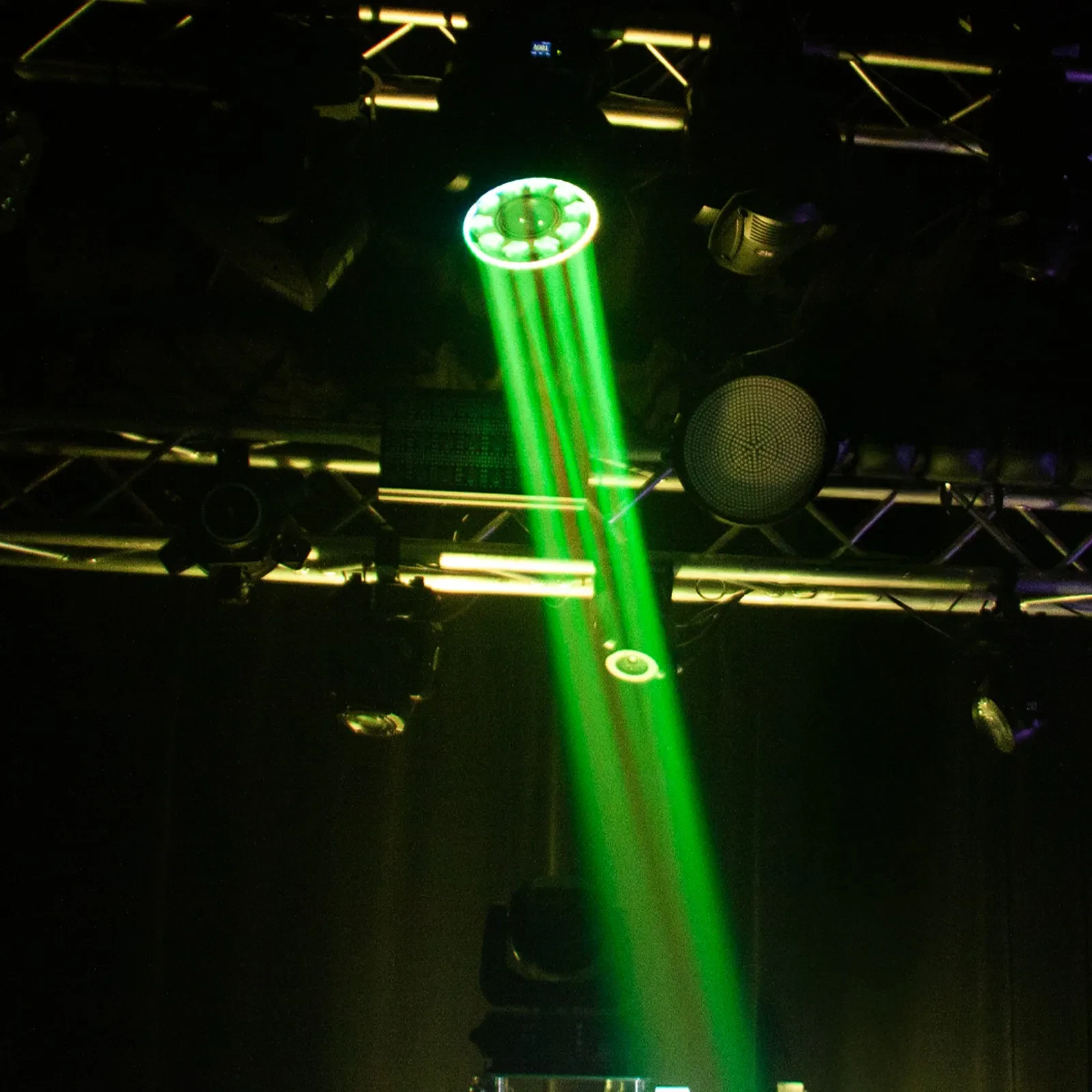 Изображение №12