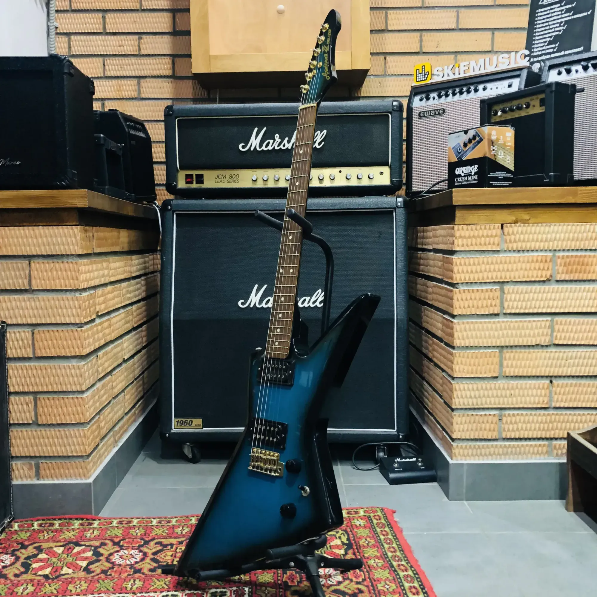 Изображение №6