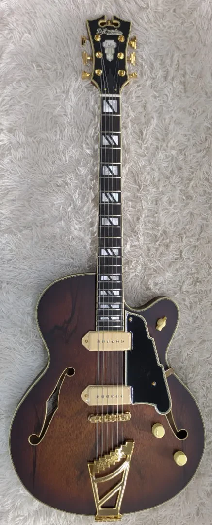 D'Angelico Deluxe 59 Hollowbody Electric Guitar - Satin Brown Burst - DAD59SBBGT