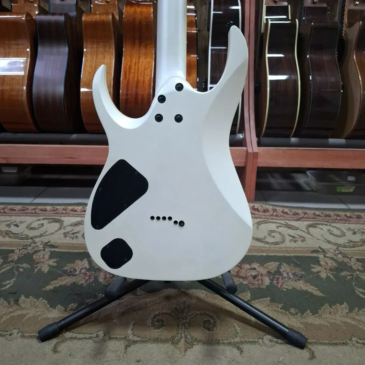 Изображение №8