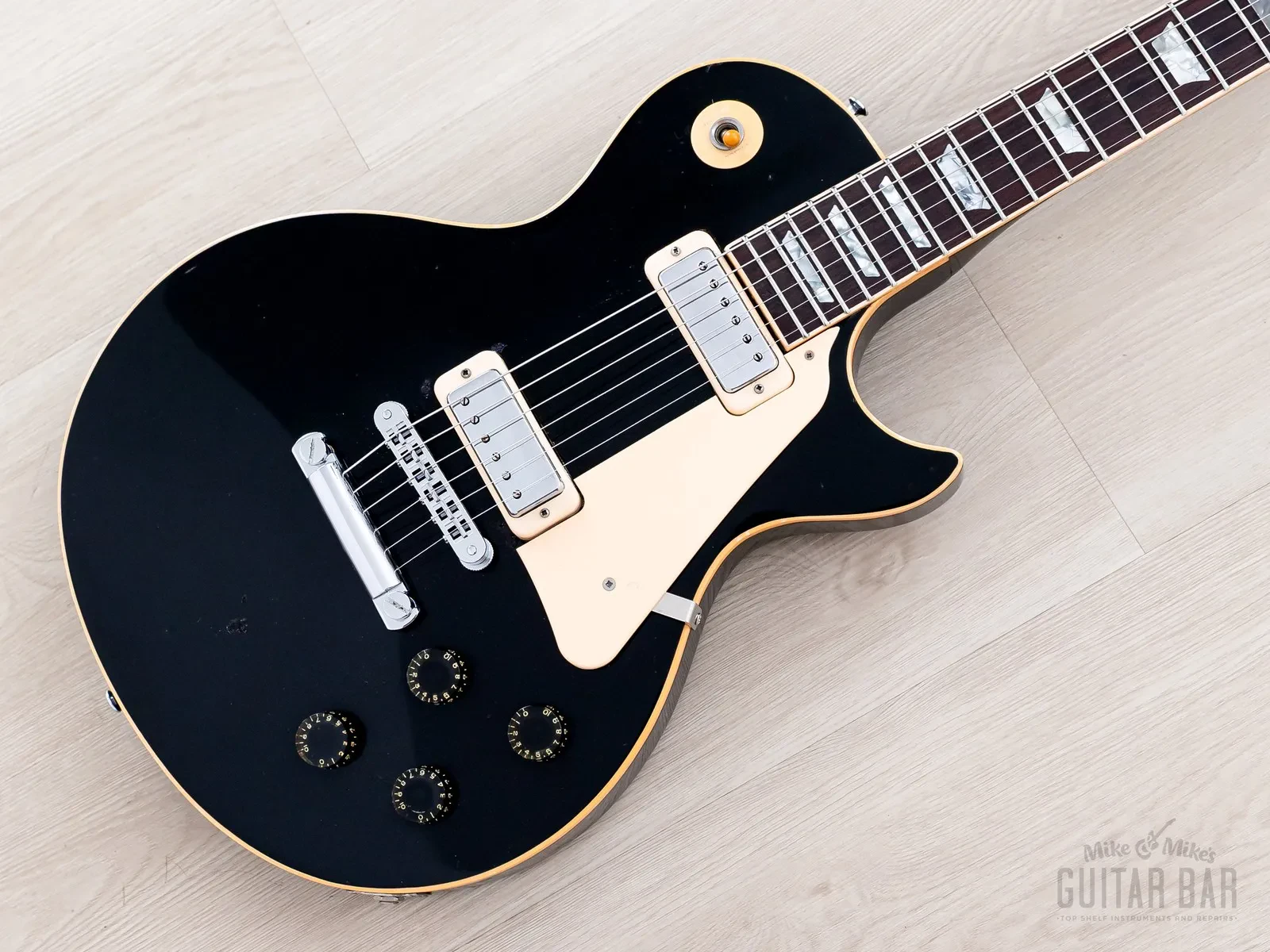 1980 Gibson Les Paul Deluxe Vintage Electric Guitar w/ Mini Humbuckers, Case