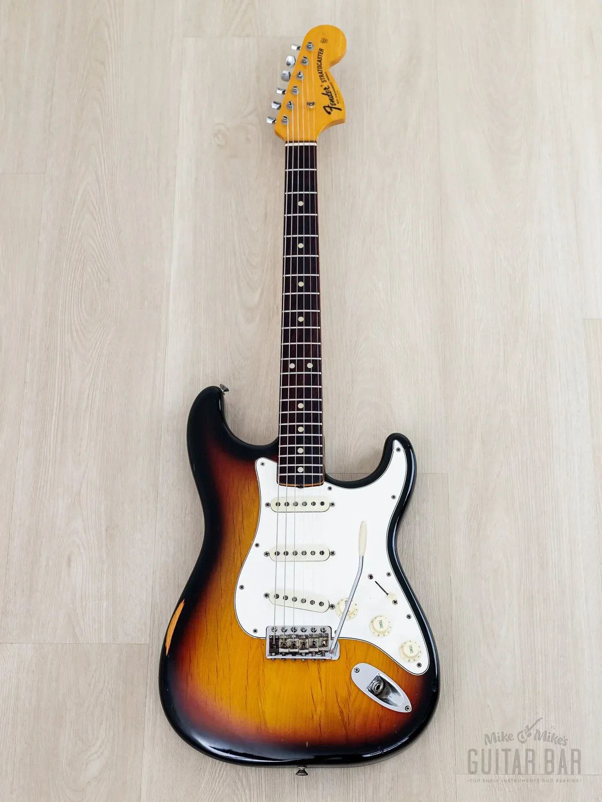 Электрогитара Fender Stratocaster SSS Sunburst w/case USA 1969