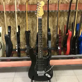 Электрогитара Fender Stratocaster STR Black HSS Floyd Rose Japan 1980s