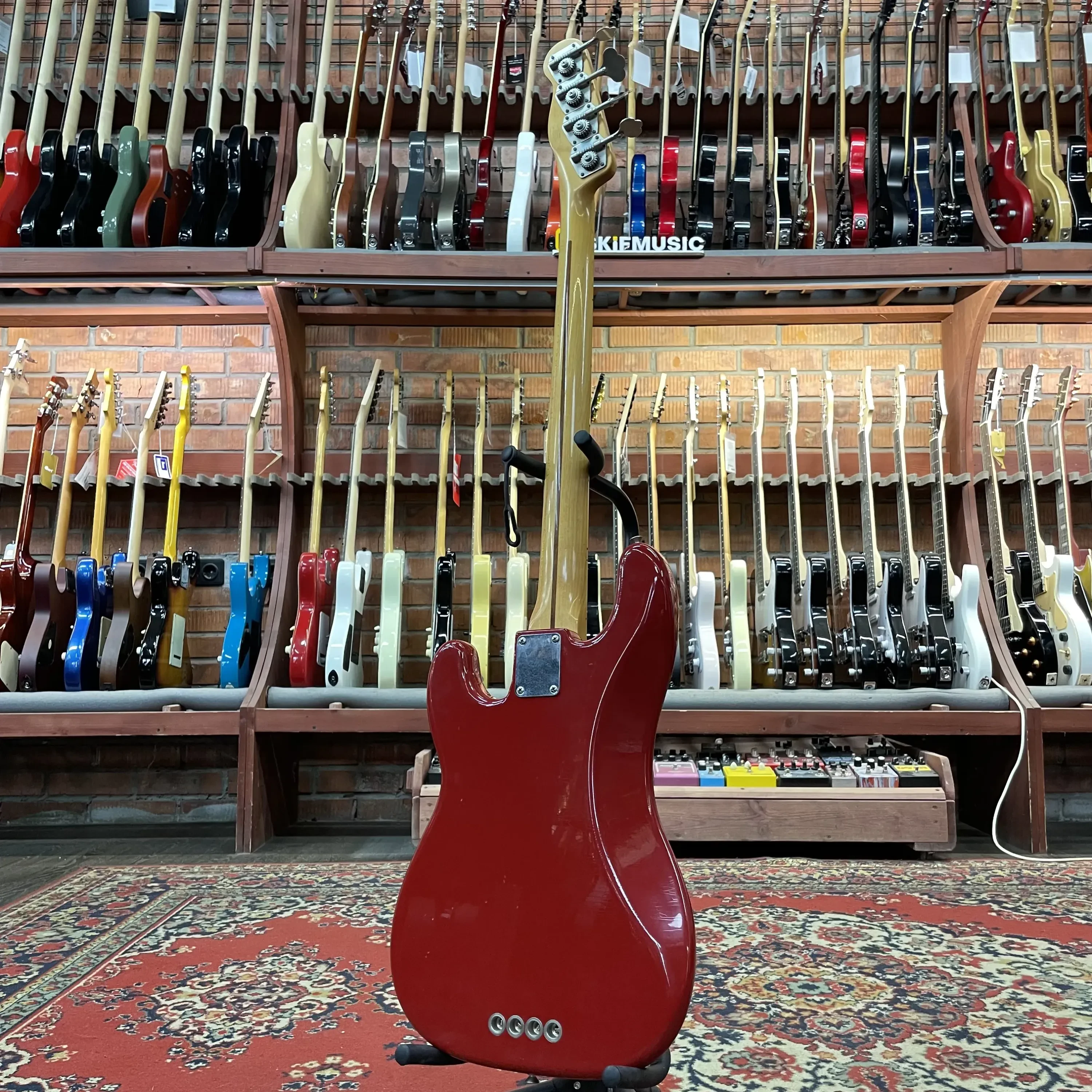 Изображение №12